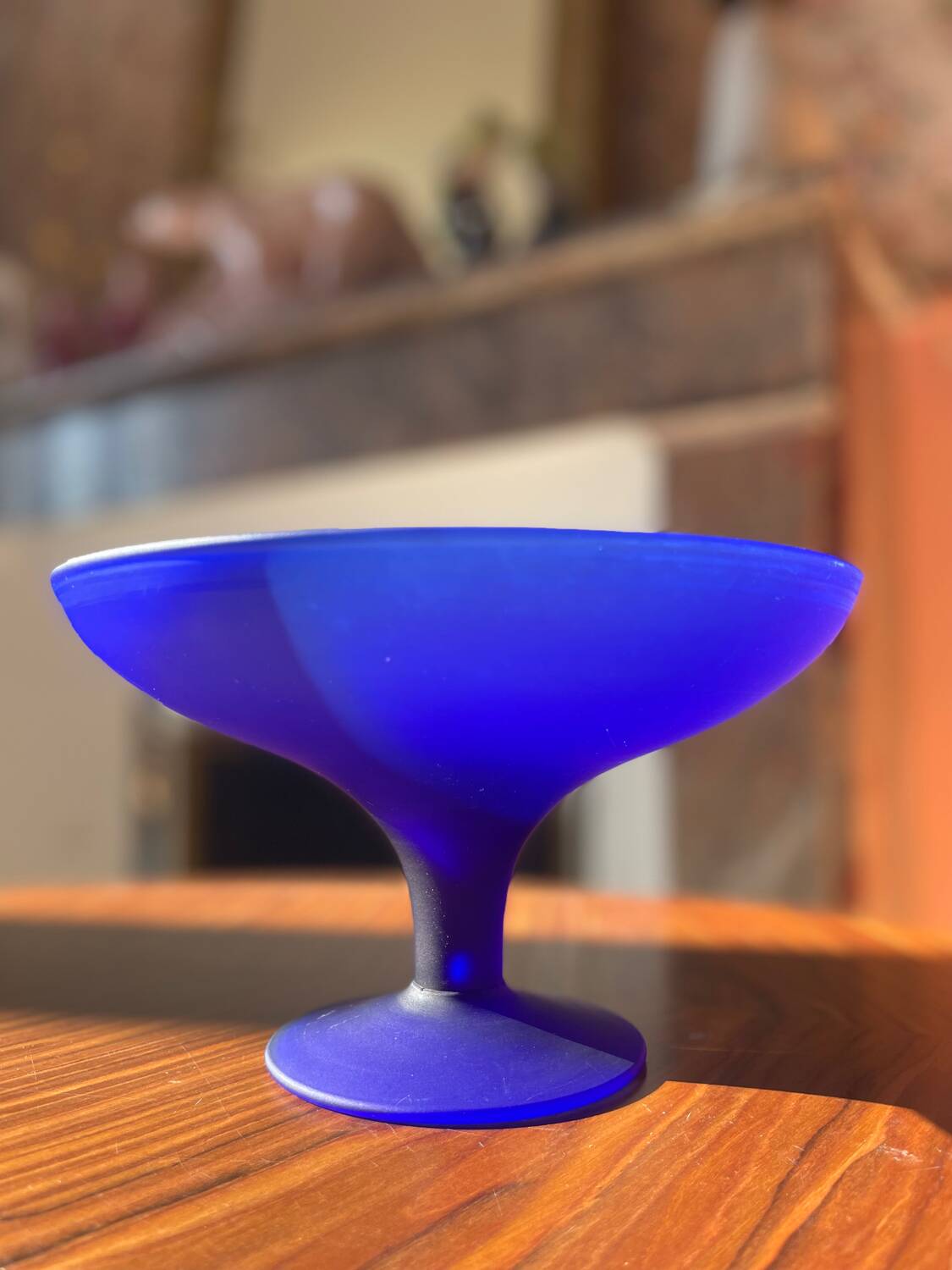 Frosted glass bowl