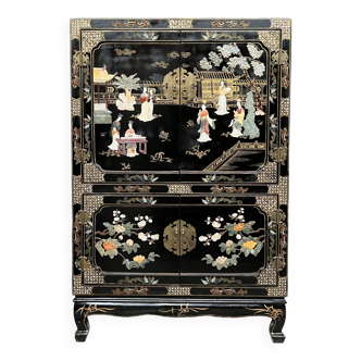Chinoiserie style furniture. Mother-of-pearl, steatite, jade marquetry.