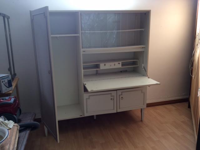 Wardrobe bedroom secretary