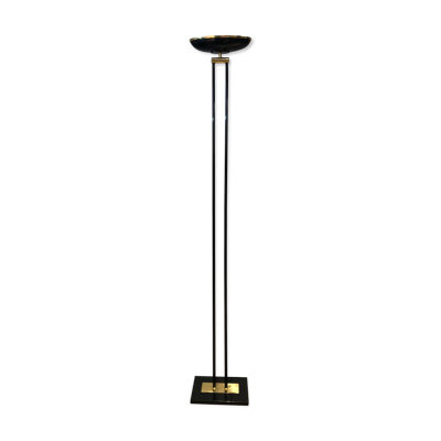 Lampadaire de parquet en métal laqué noir et laiton