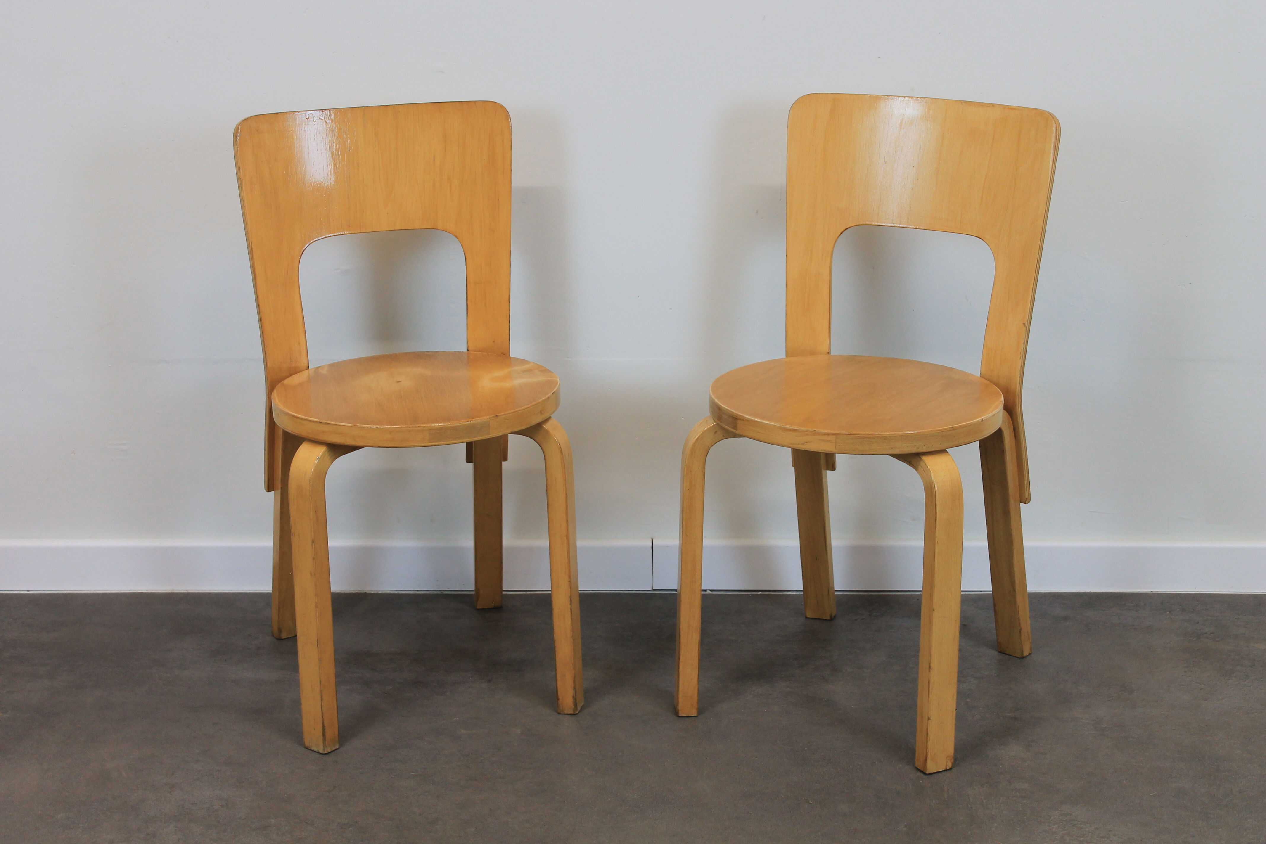 Pair of S66 Alvar Aalto chairs for Artek