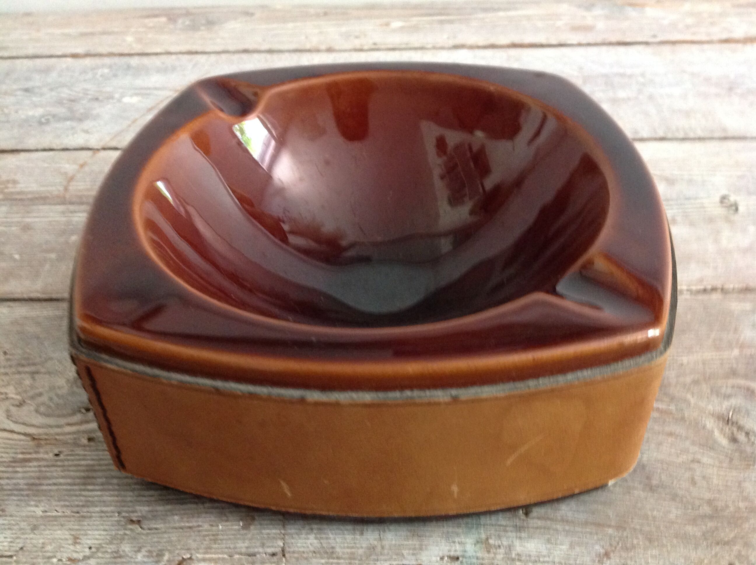 Cendrier en cuir Longchamp