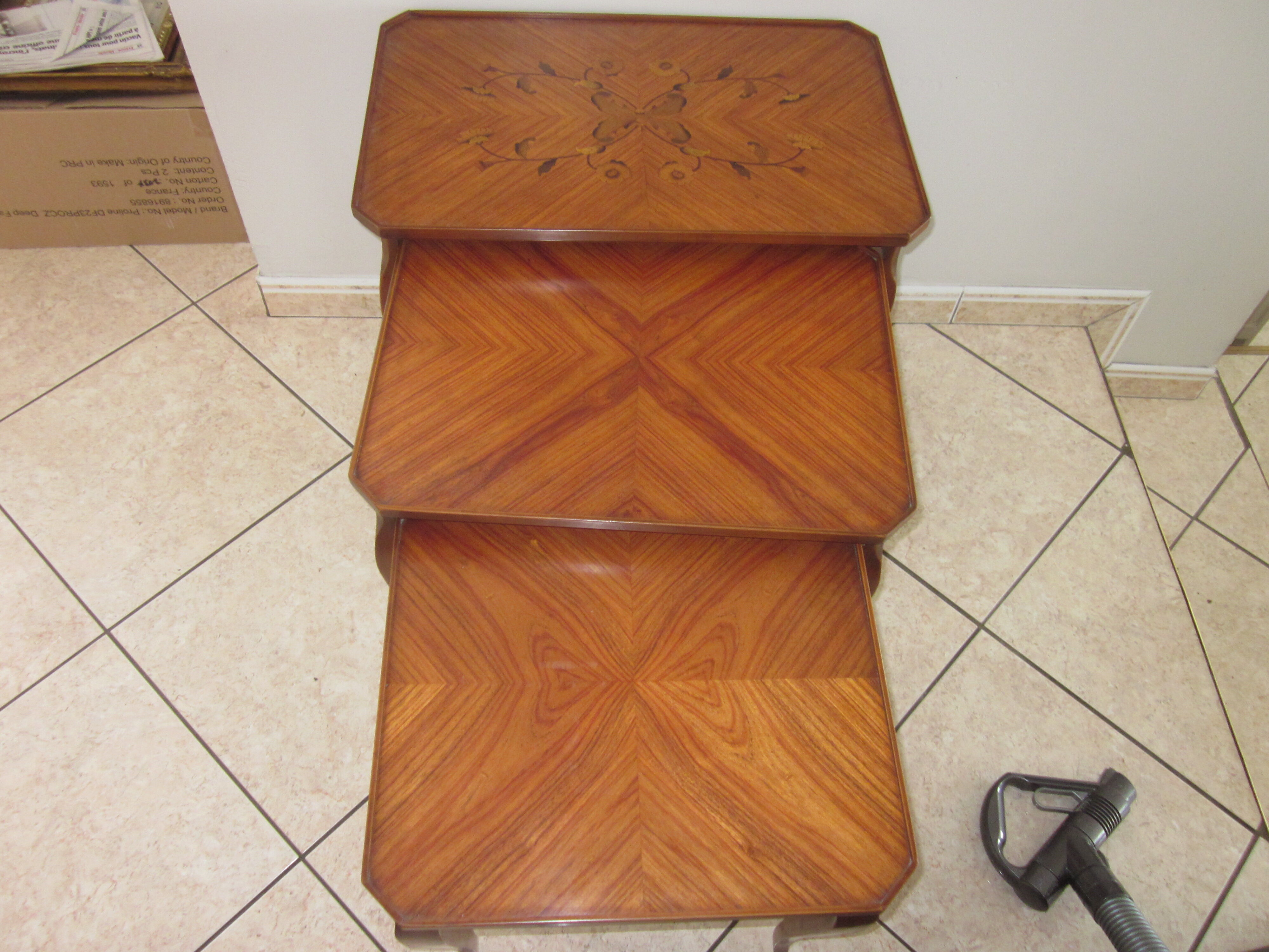 Trundle style tables