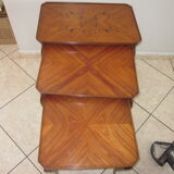 Trundle style tables