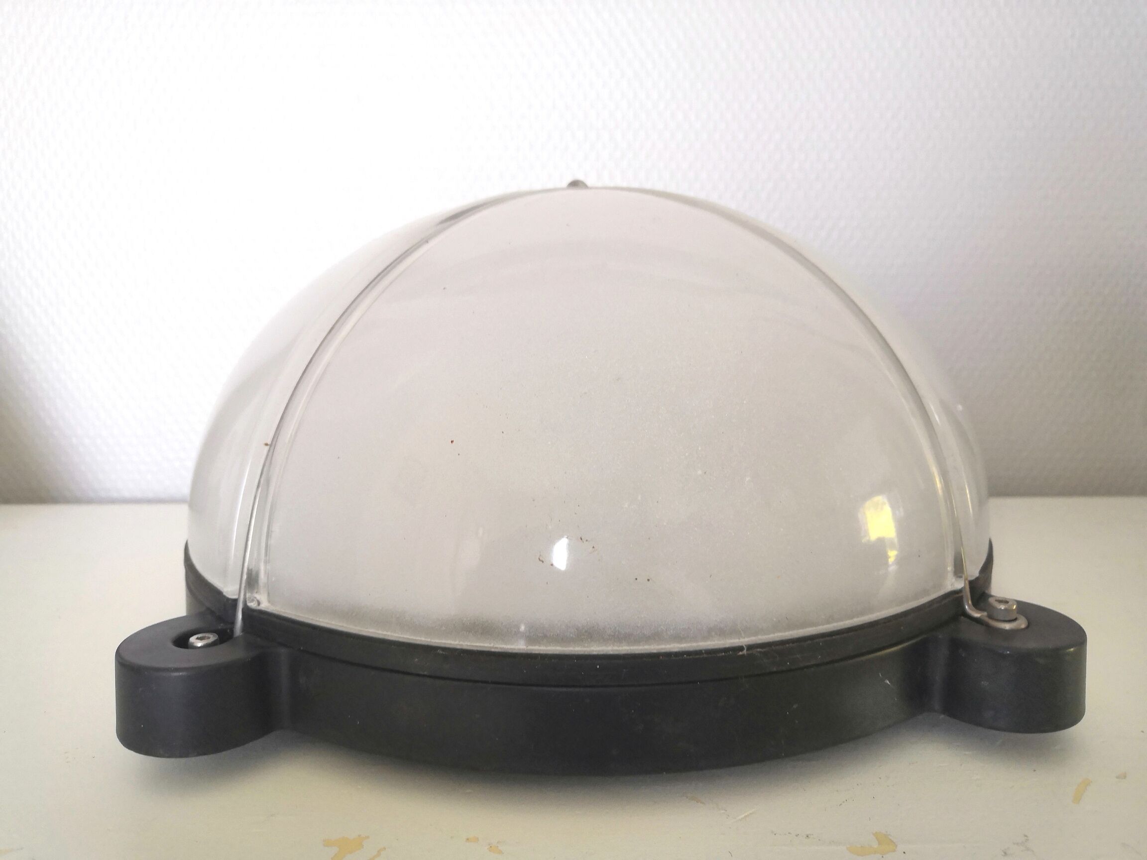 Outdoor wall lamp vintage porthole design Artemide