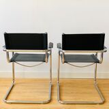 Pair of tubular armchairs in metal and leather Style Marcel Breuer