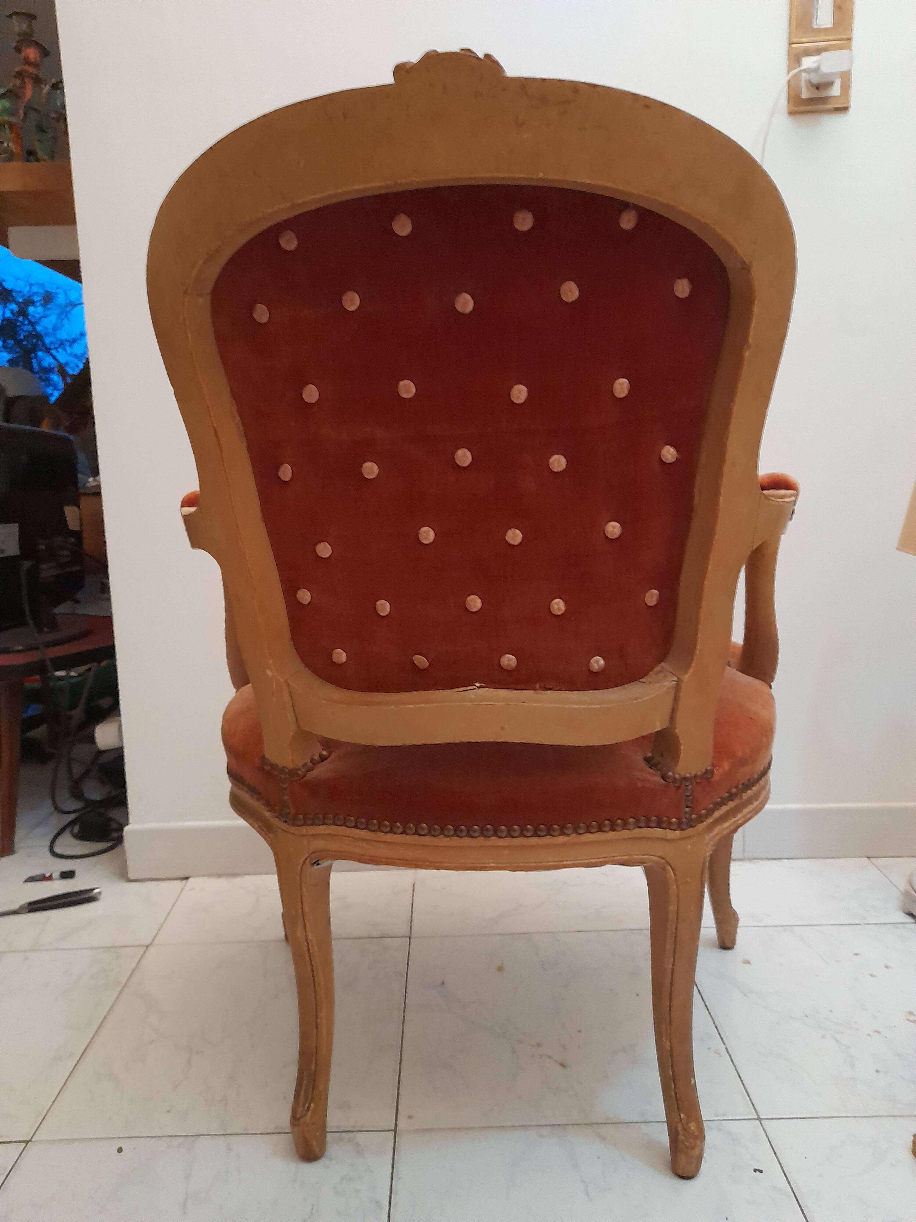 Louis XV style cabriolet or toadstool armchair, 19th century.
