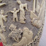 Far eastern vase in ivorian