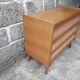 Commode vintage en rotin pieds compas
