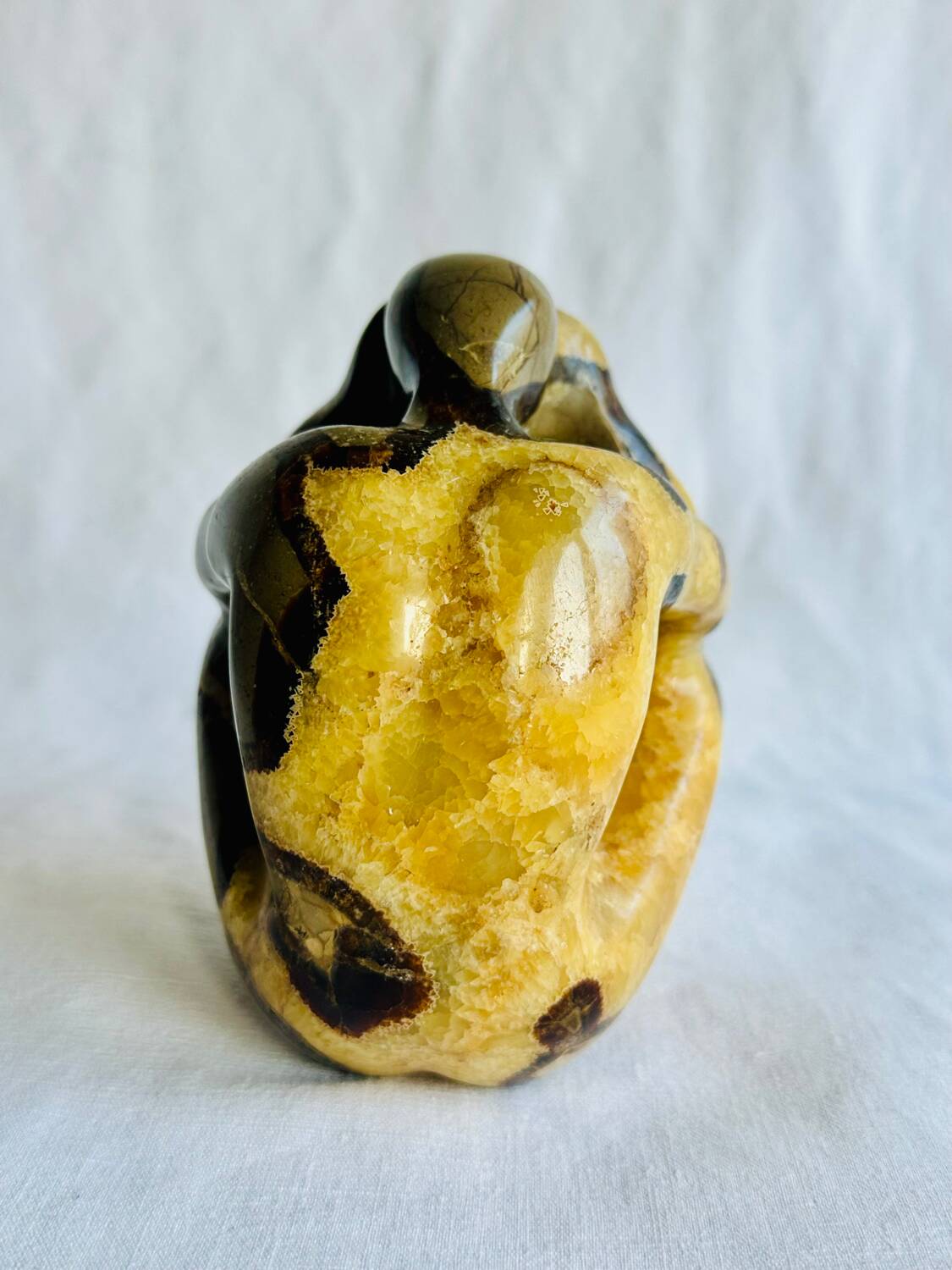 Septarian sculpture
