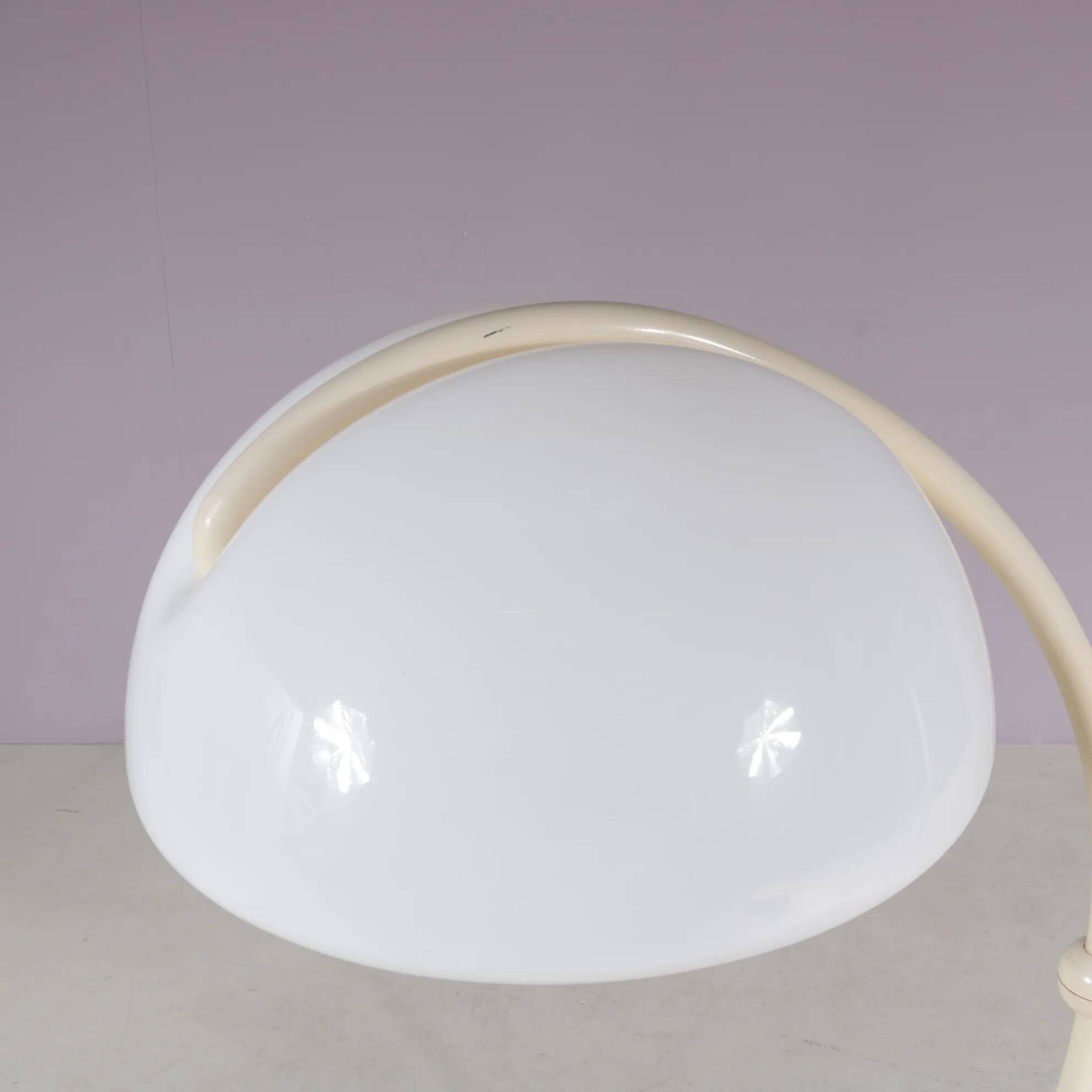 1960s “Serpente” floor lamp by Elio Martinelli for Martinelli, Italy