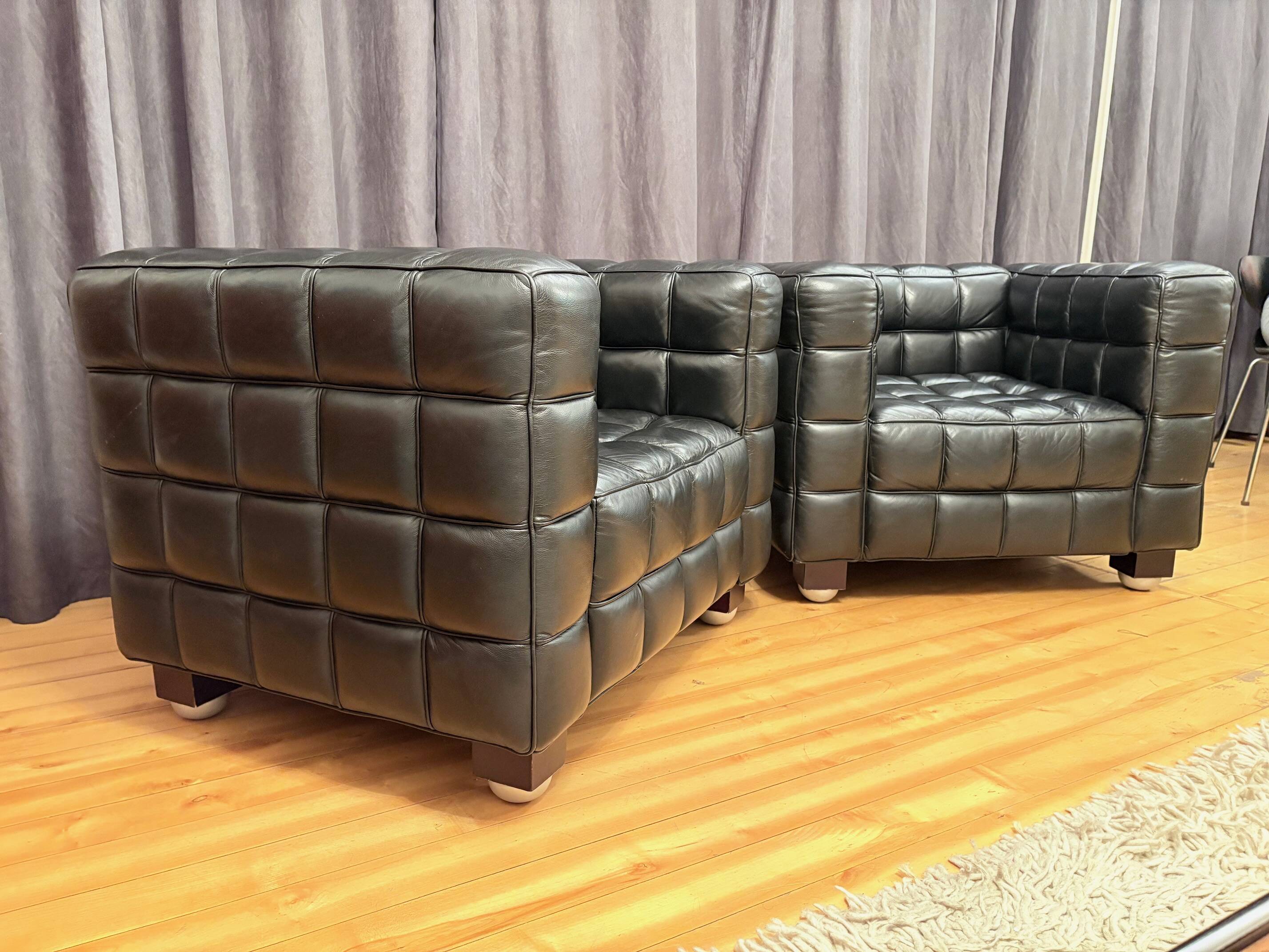 Paire de fauteuils Kubus 8020, conçus par Josef Hoffmann, Wittmann, Autriche