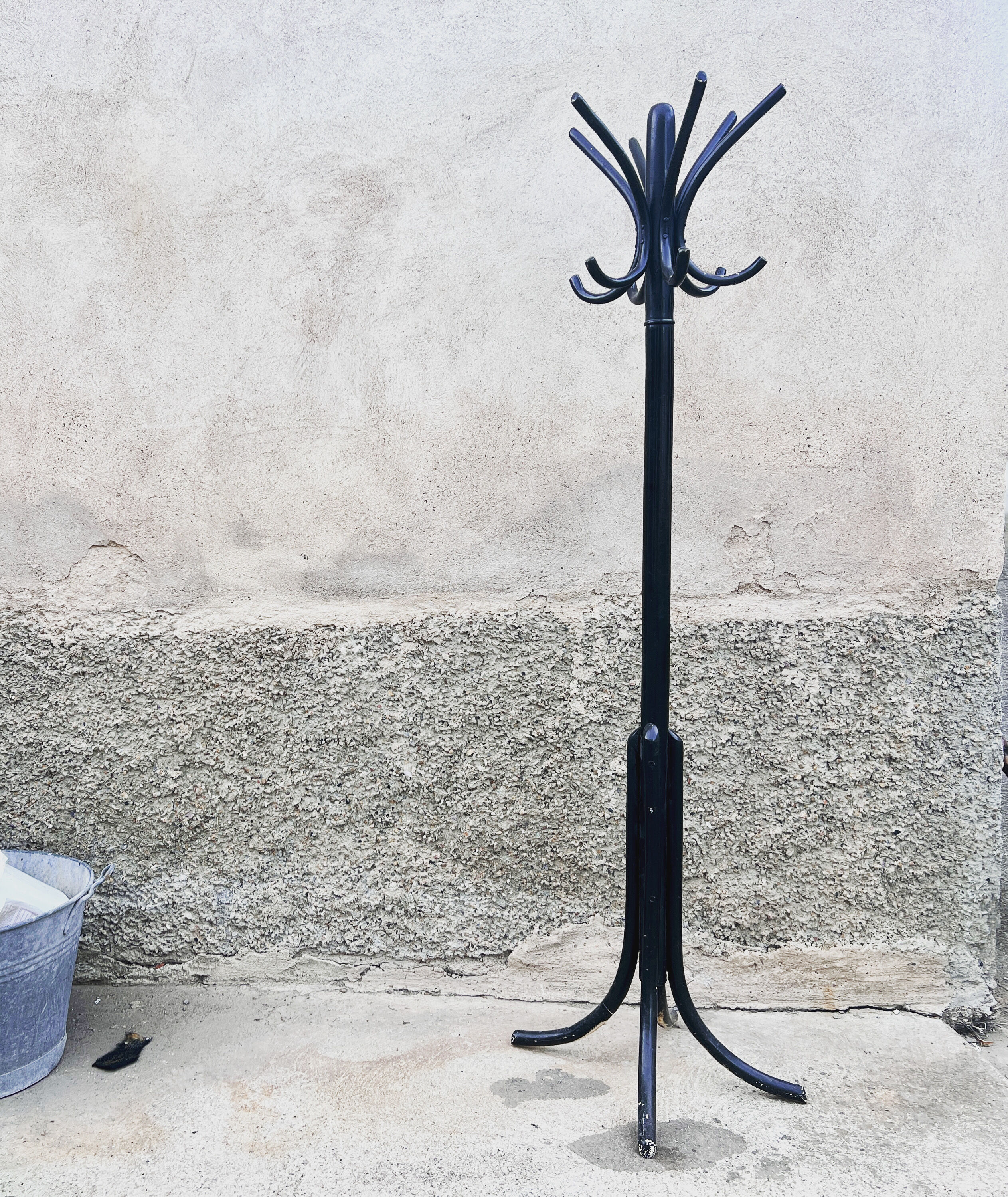 Porte manteau perroquet noir vintage