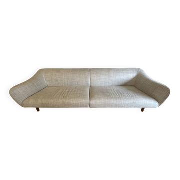 Original Giorgetti sofa, designed by Carlo Colombo and manufactured.