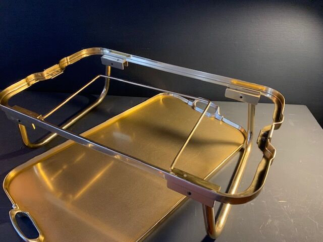 Plateau lit pliant doré vintage Kaymet, 1950