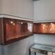 vitrine - coffre en bois et verre