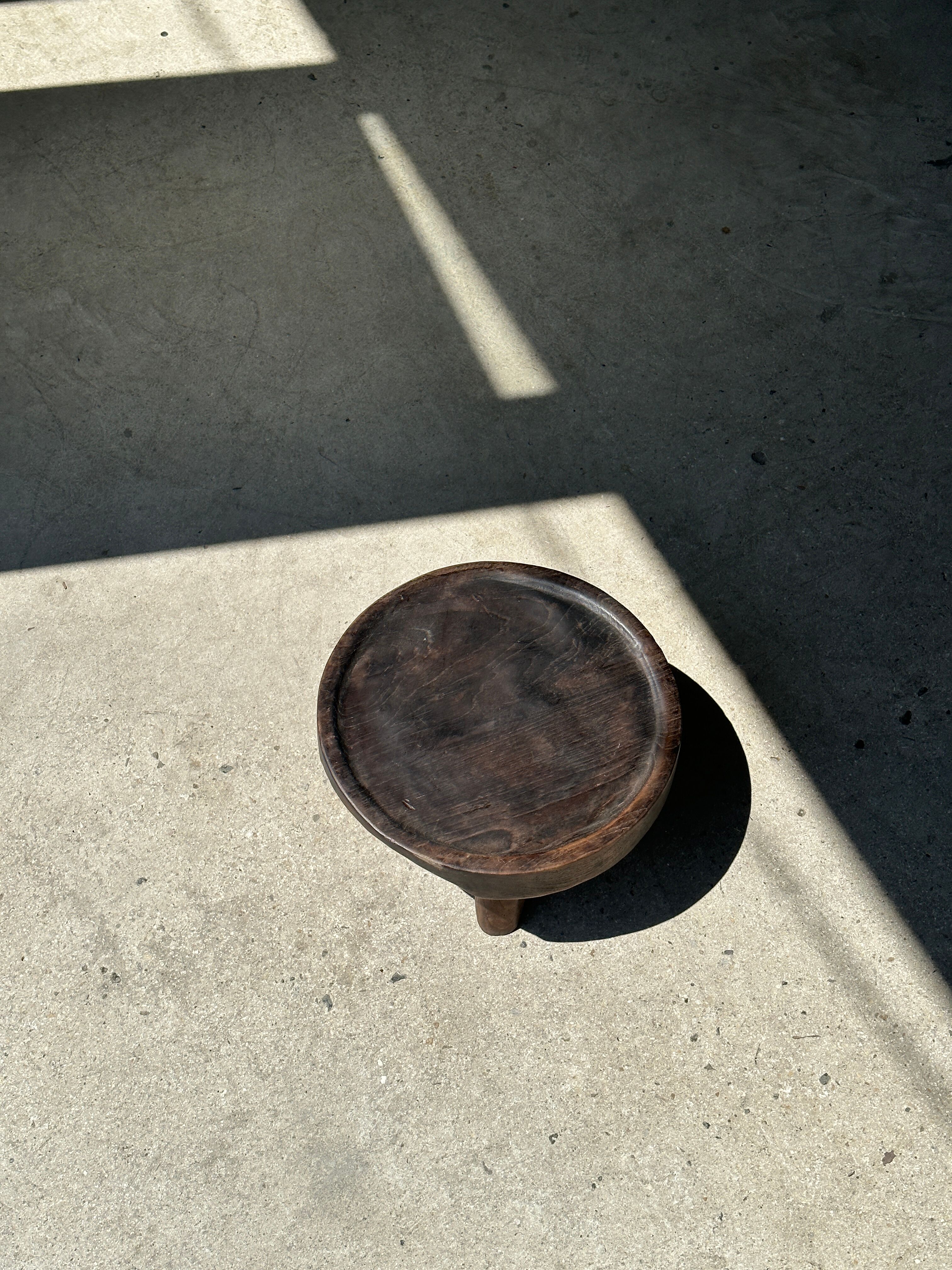 Small tripod stool low in dark brown upcycled teak