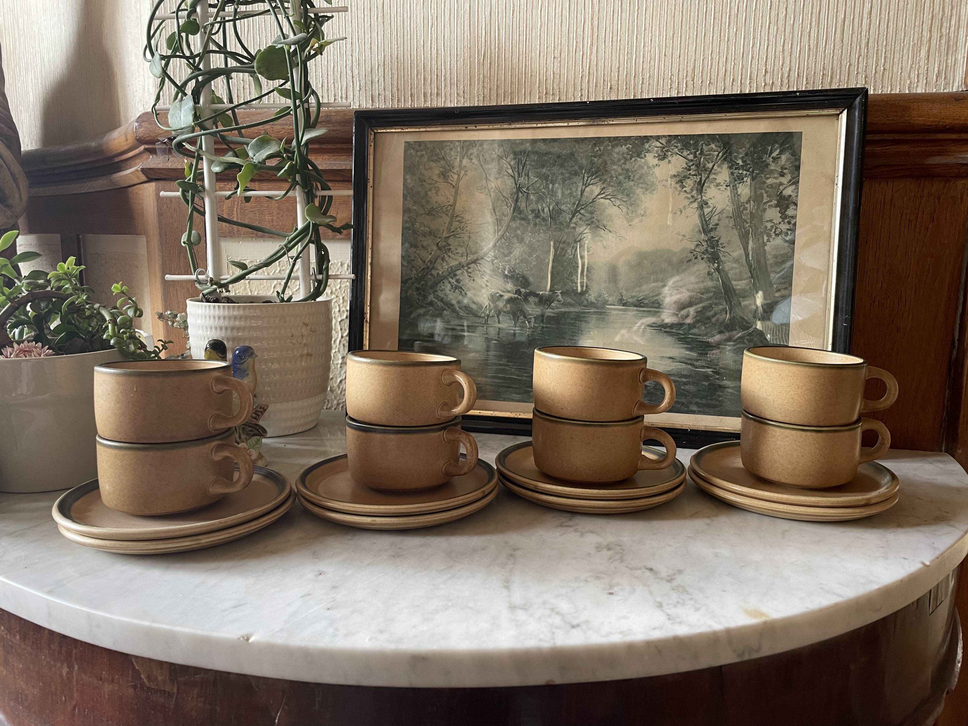 Salins sandstone coffee set