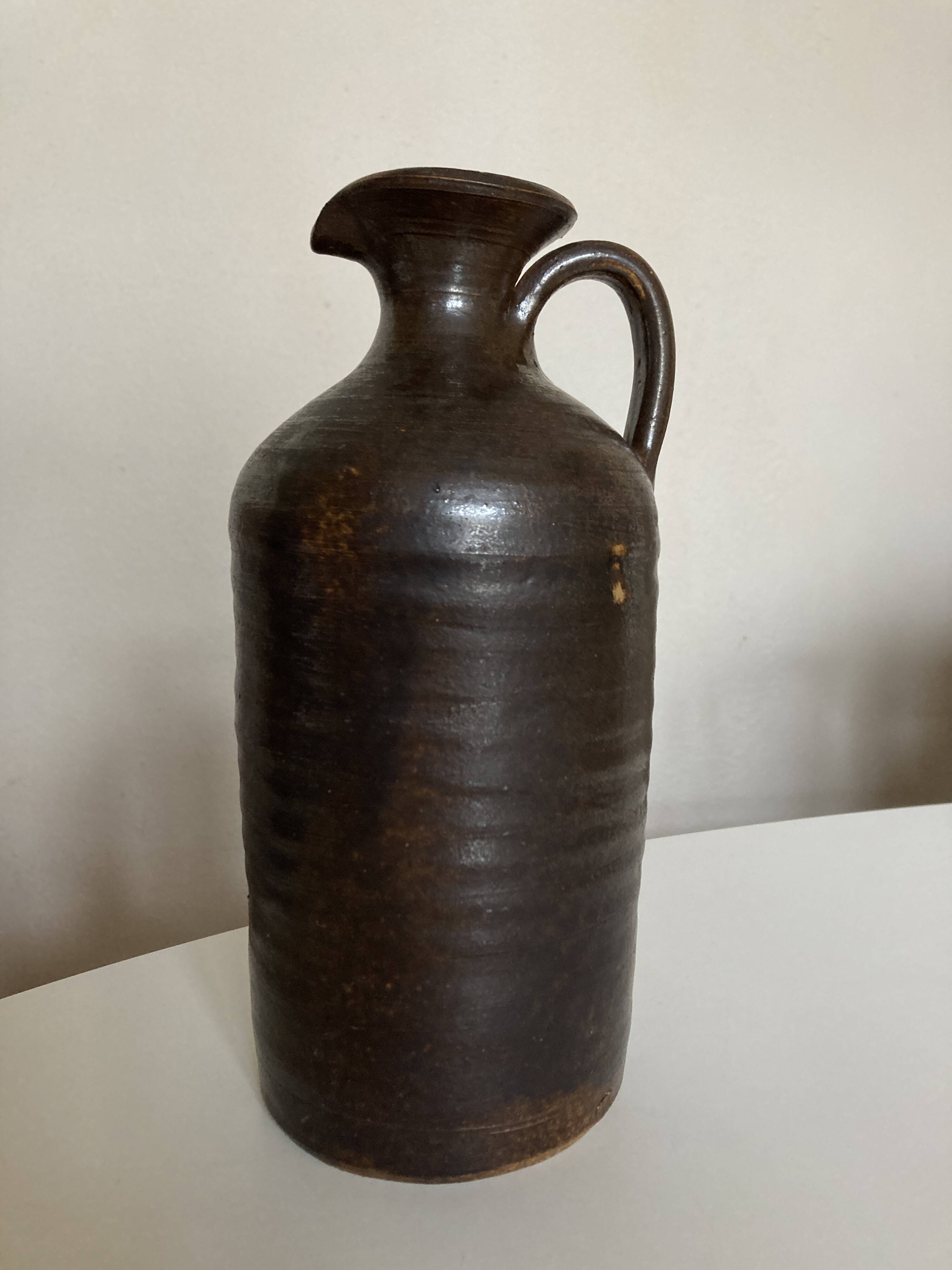 potter's pitcher vase in sandstone turned with coil Puisaye 1970