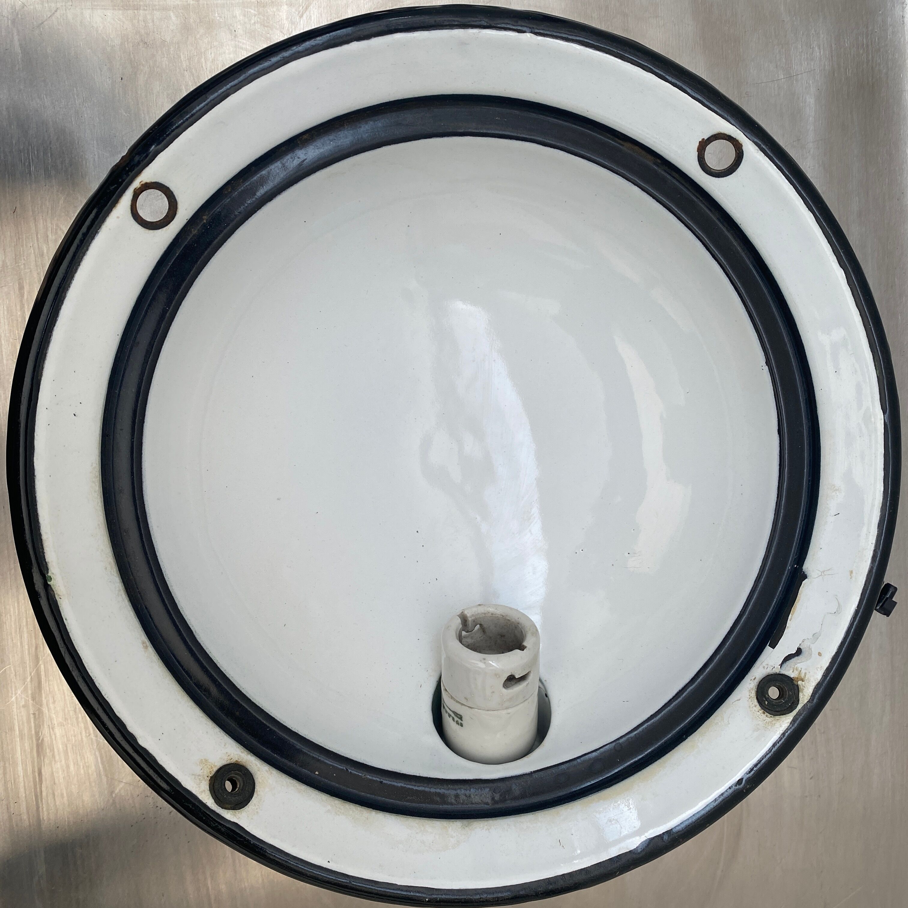 Industrial sconce