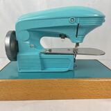Sewing machine Ma Cousette circa 1960
