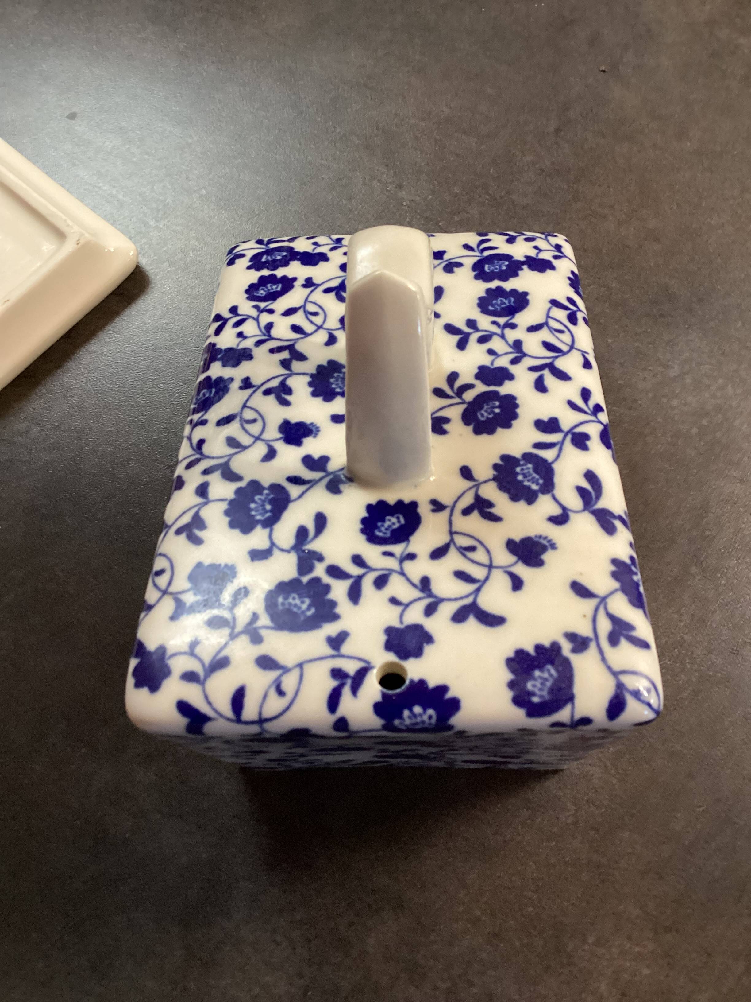 Vintage Haxby Lidded Cheese / Butter Dish.