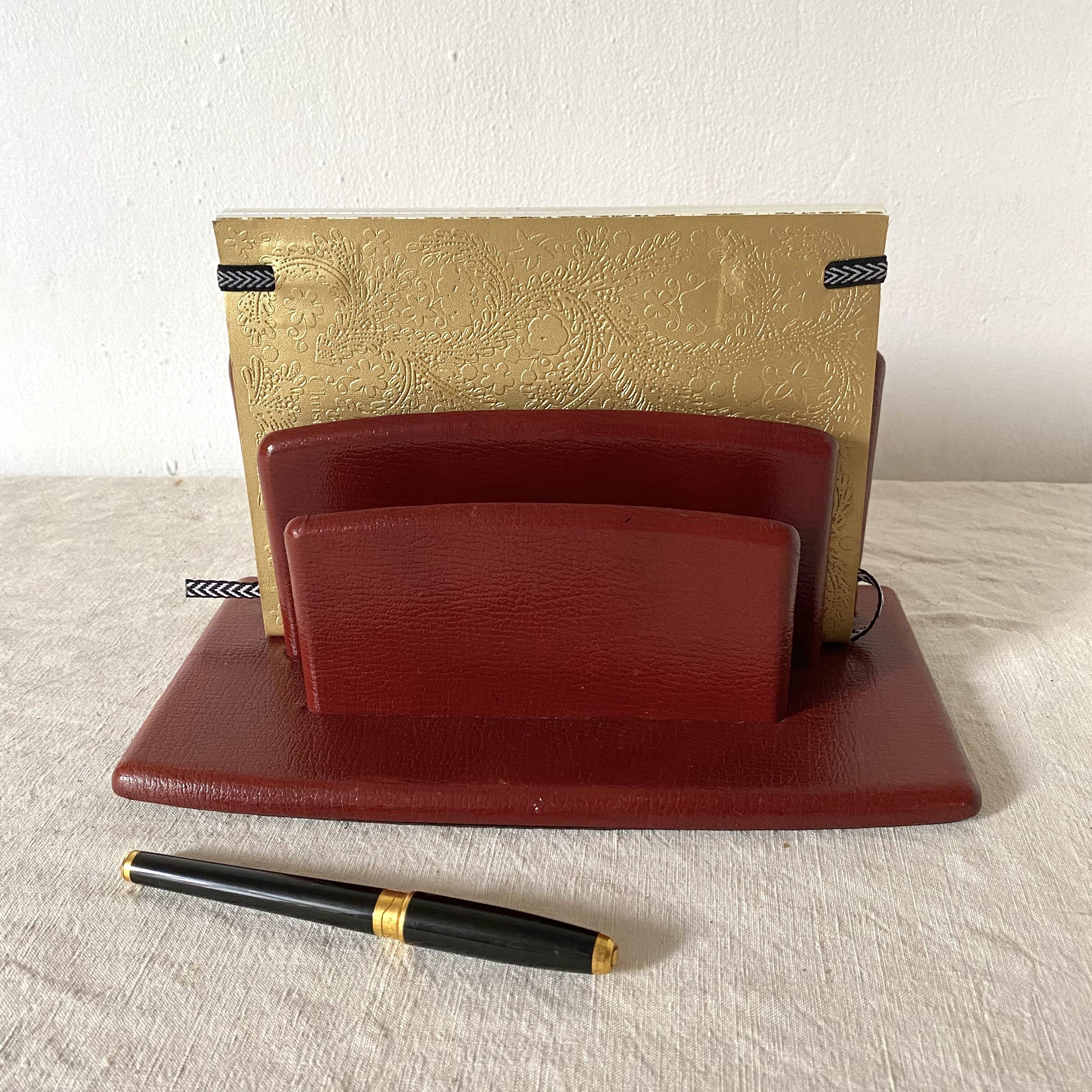 Porte courrier en cuir Le Tanneur