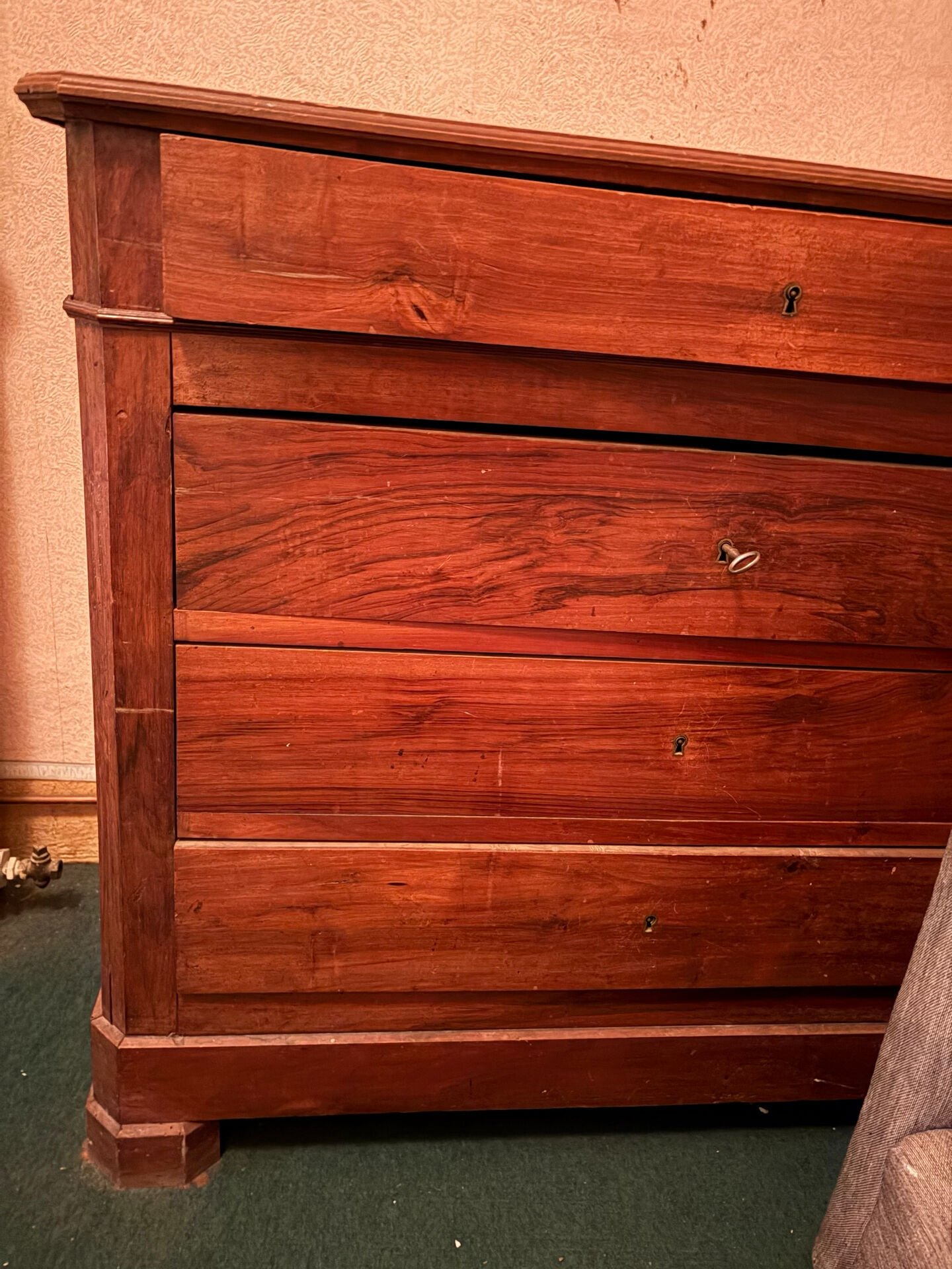 Restoration / Louis-Philippe style commode