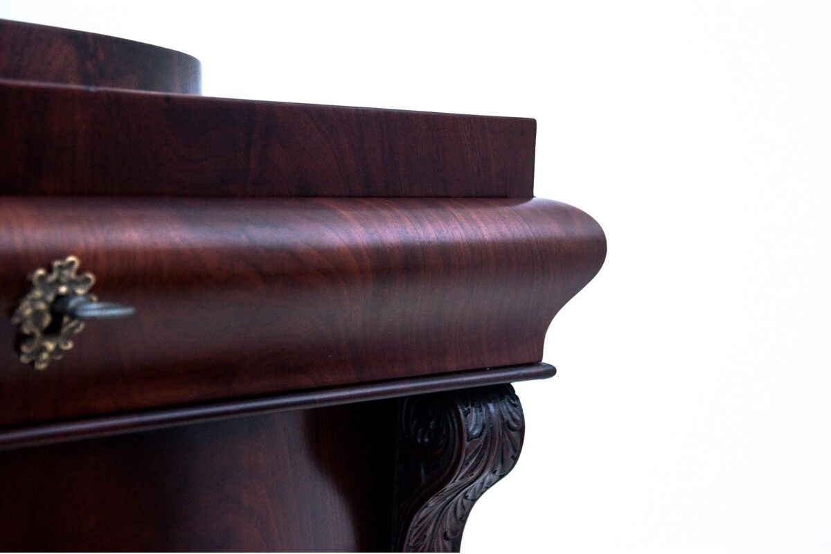 Biedermeier cabinet, Northern Europe, circa 1860. After renovation.