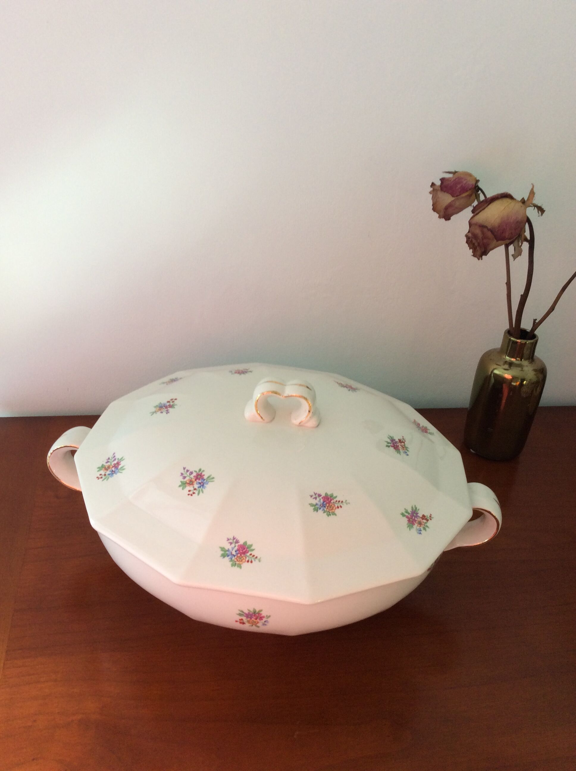 Old dodecagon tureen opaque porcelain Ceranord "Minerva"