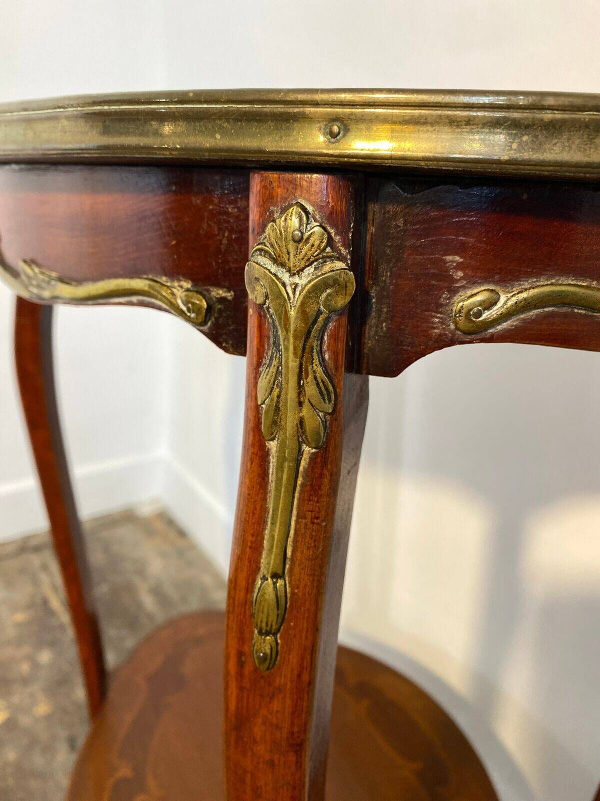Louis XV side table in mahogany, marquetry and gilded bronze, circa 1900