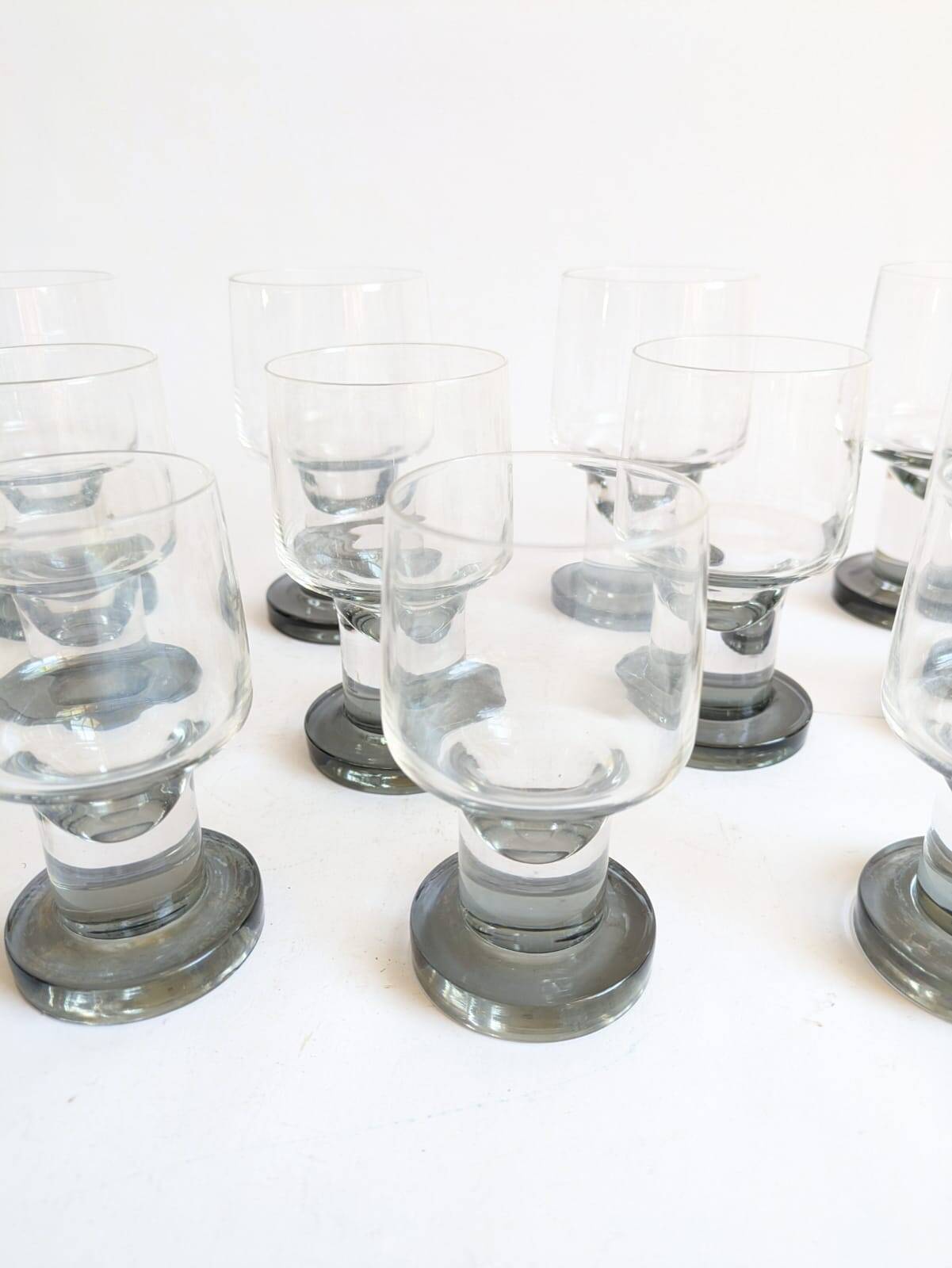 Space age Crystal drinking glasses in three sizes by Bayel, France 1970s