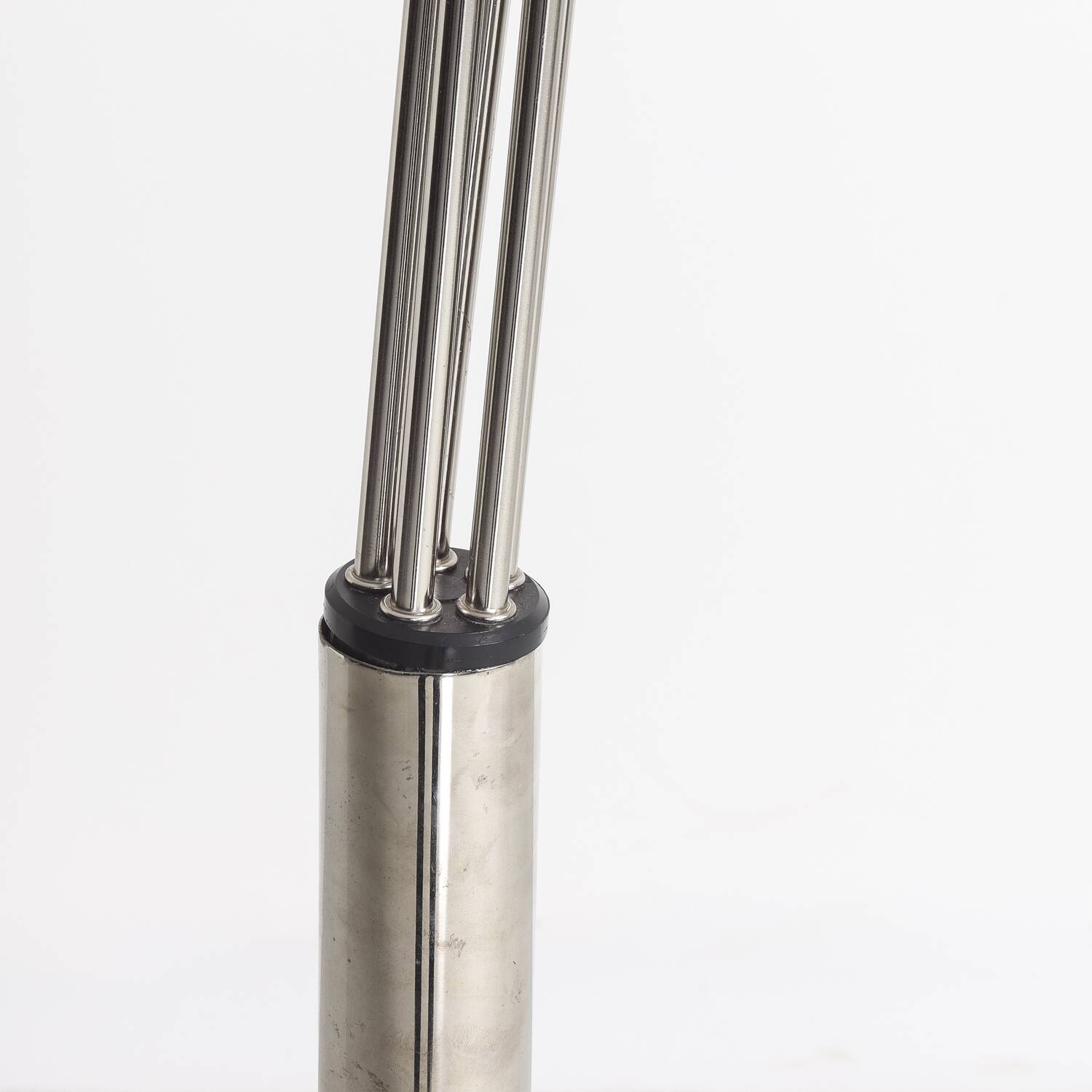 Designer light fixture in chromed steel with a marble base, circa 1970