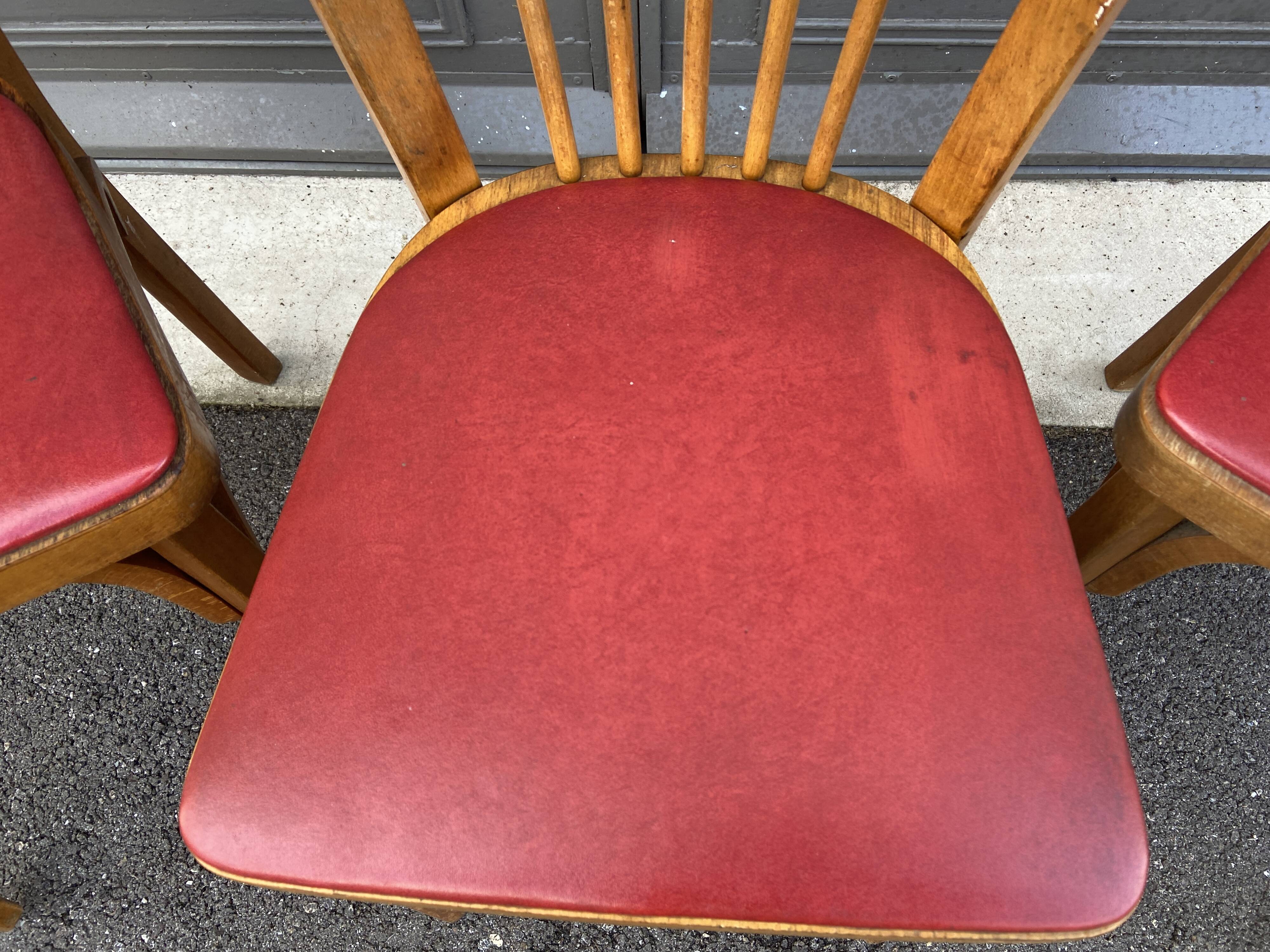 Set of 3 vintage chairs baumann 1960