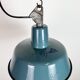 Lampe d'usine en émail pétrolier industriel avec dessus en fonte, années 1960.