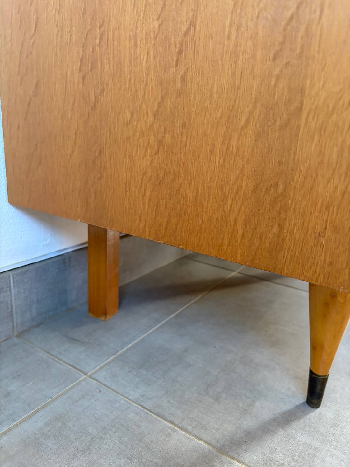 Vintage oak chest of drawers from the 1960s.