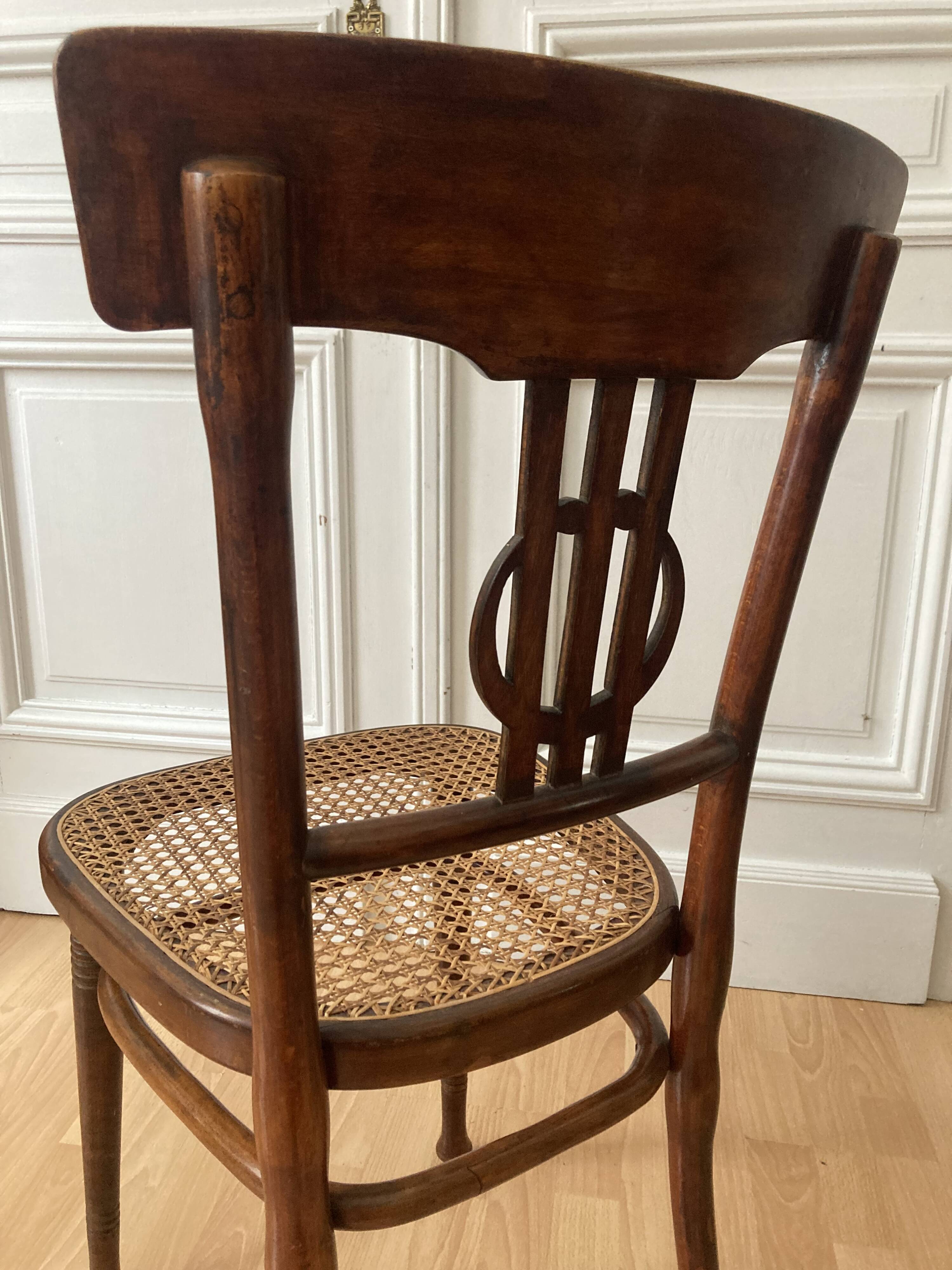 Set of 4 Thonet dining room chairs circa 1905