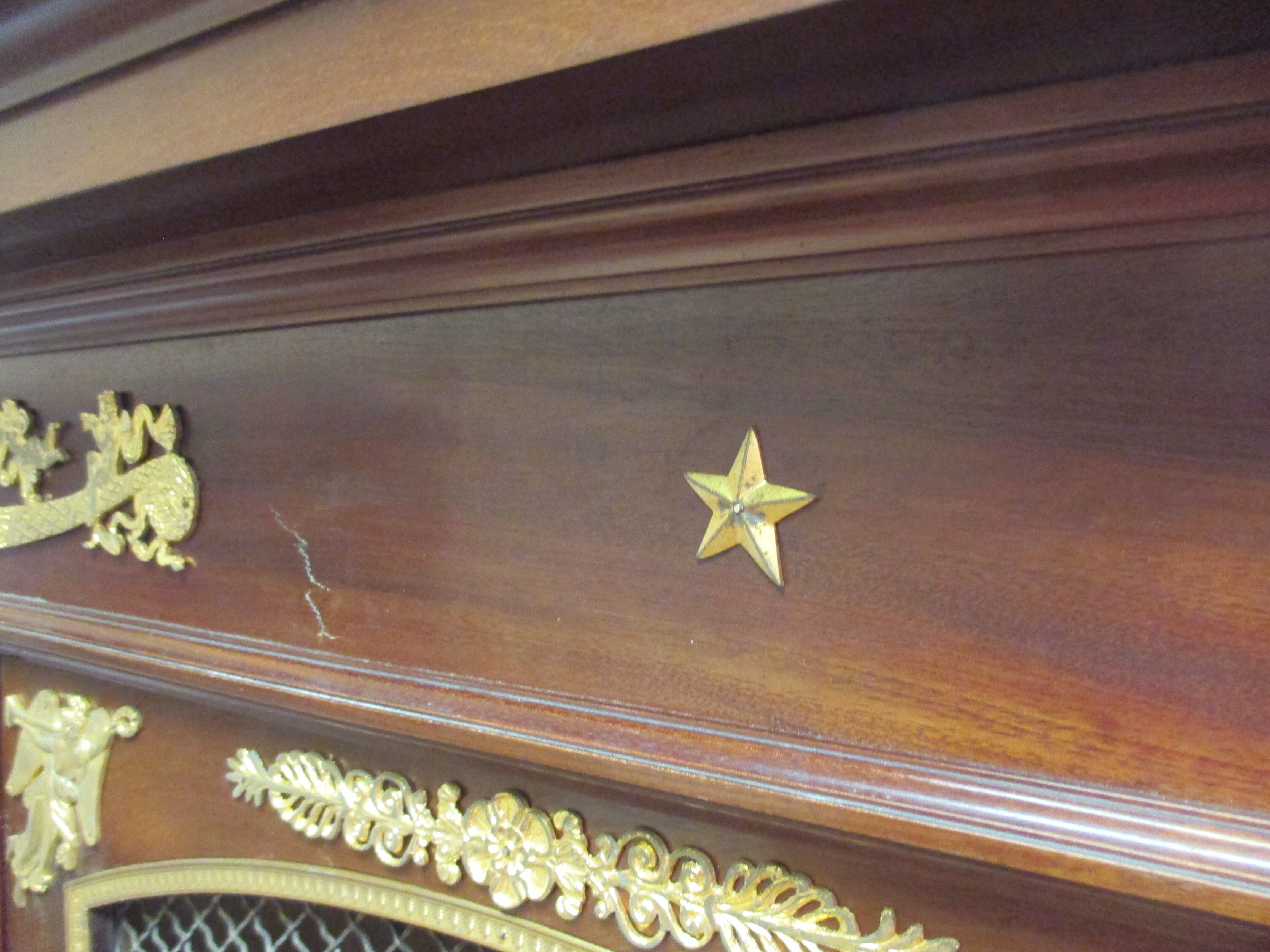 Acajou Library of Cuba Scd Empire decorated with 50 gilded bronzes