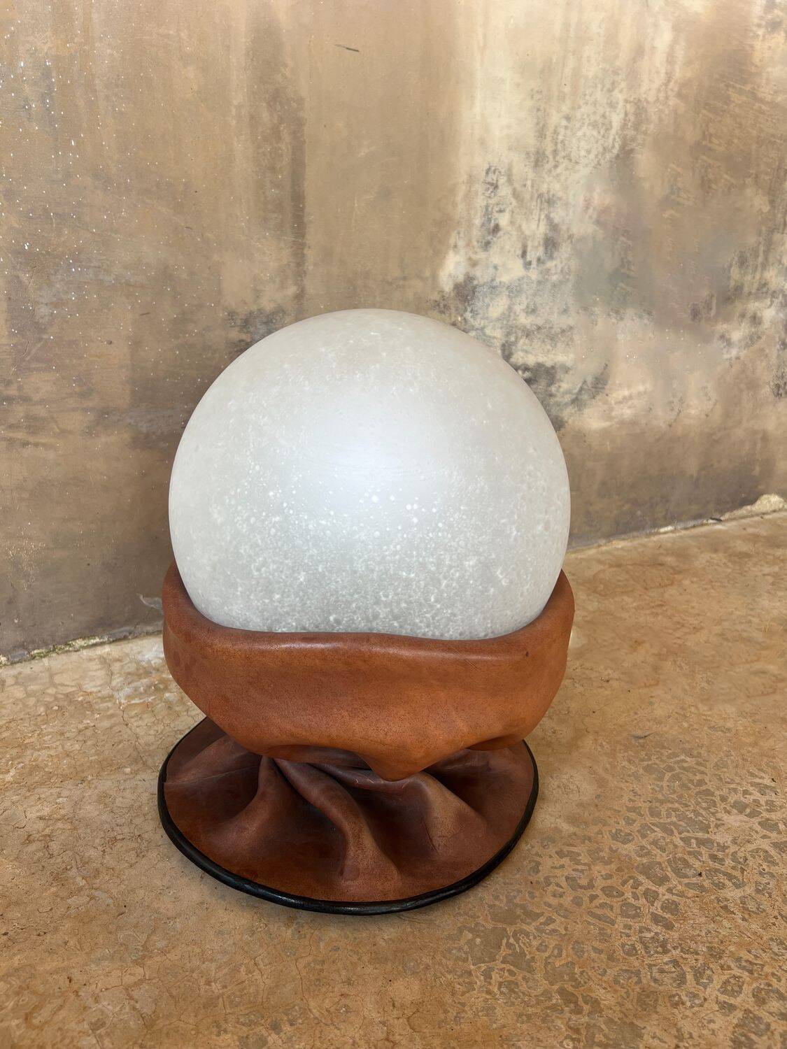 Rare Nova Tecno table lamp in leather and frosted glass, Italy, 1970s