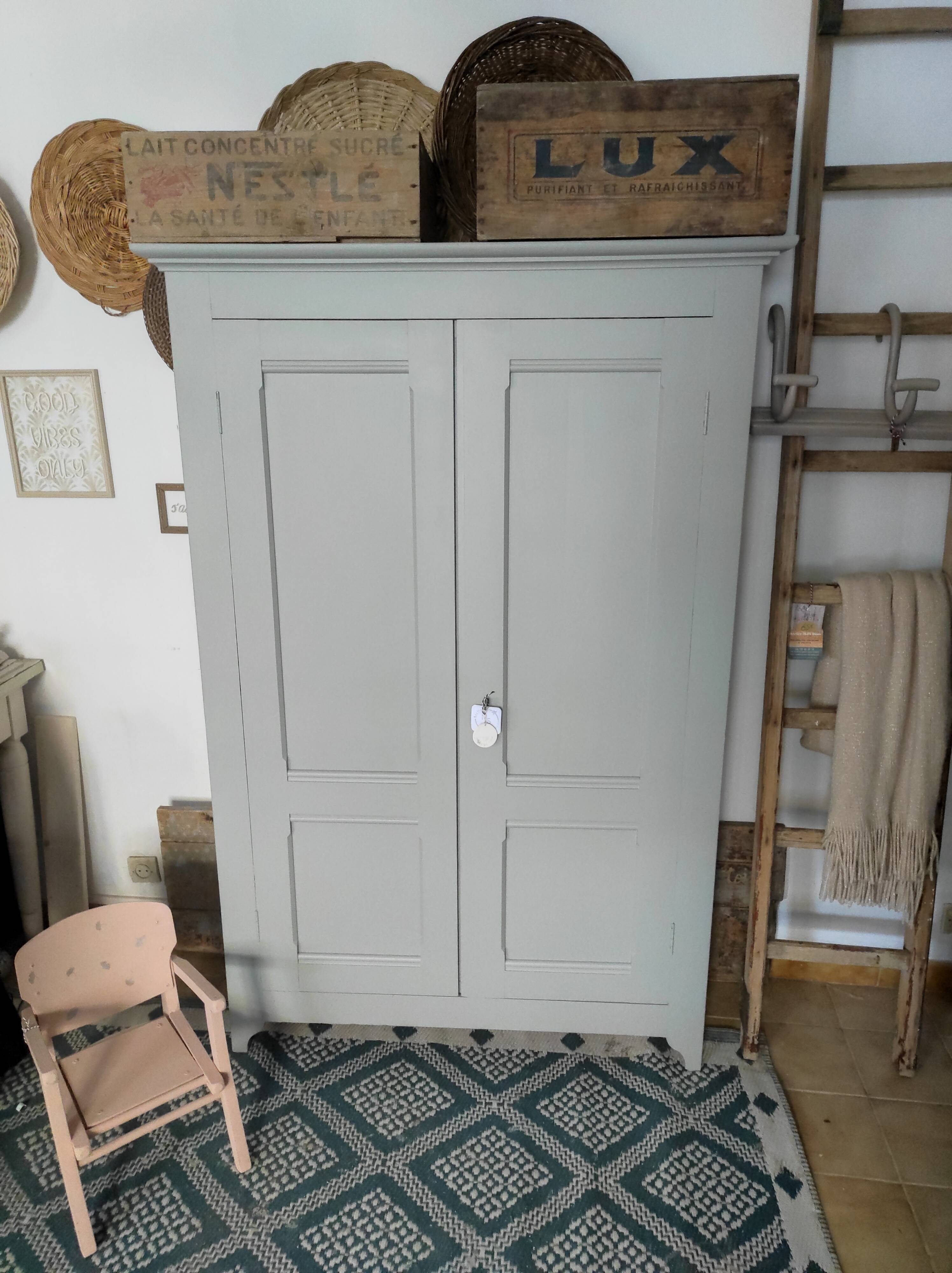 Armoire lingère