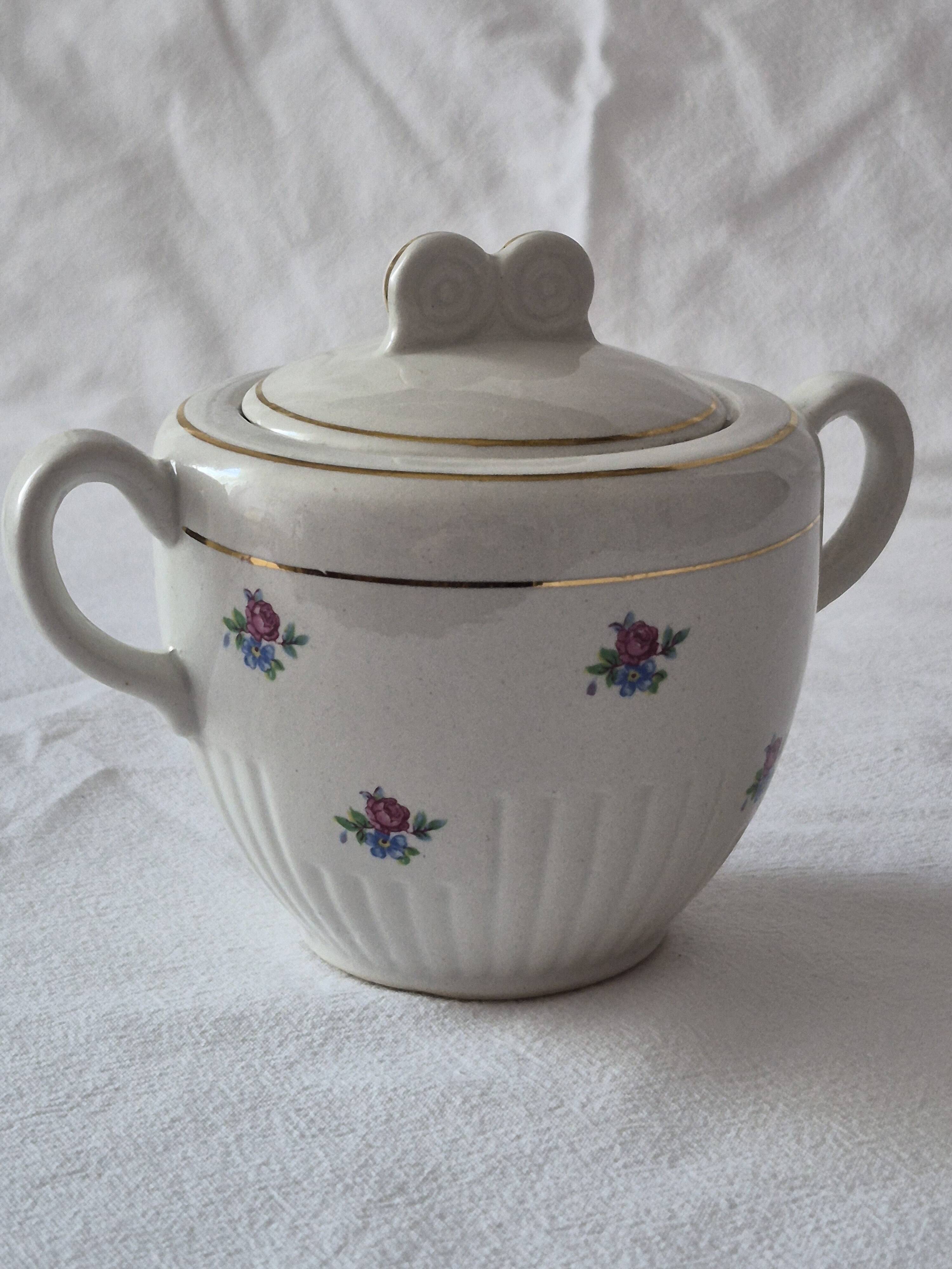 Covered sugar bowl half-porcelain Lunéville Keller and Guerin A587