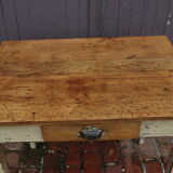 Farm table of the 50s