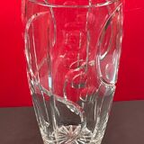 Vase vintage geometric pattern