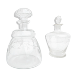 Set of 2 chiseled glass decanters with cap
