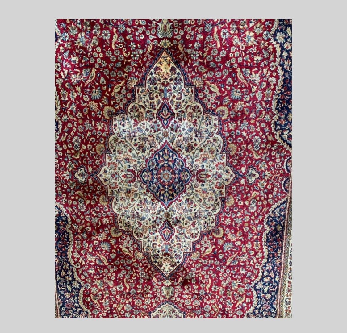 Vintage silk carpet 195x302cm