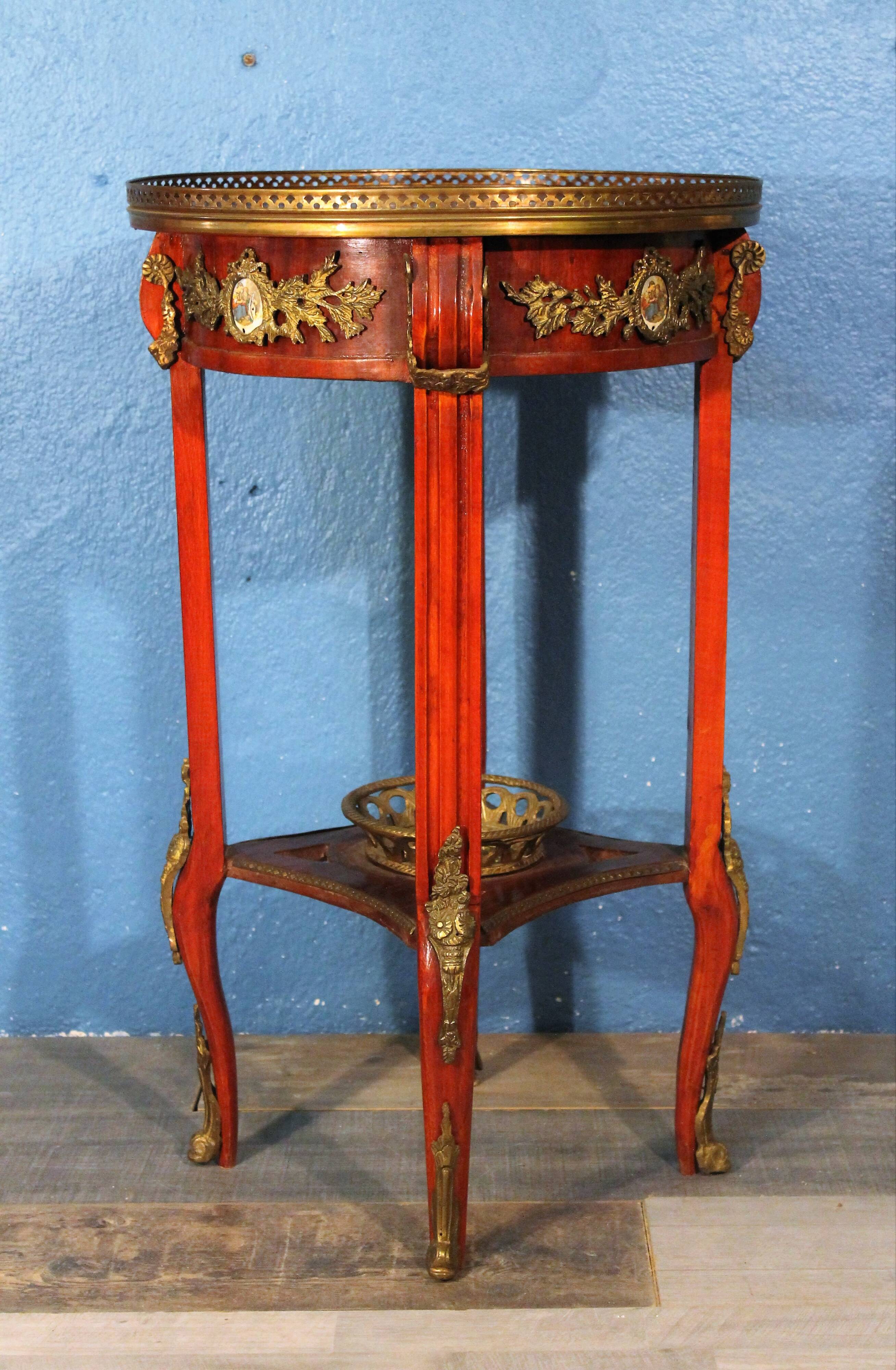 Guéridon style XIXème