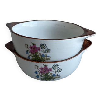 Duo of floral stoneware bowl