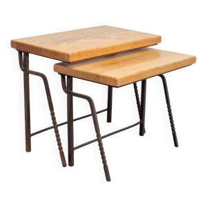 Tables gigognes en fonte