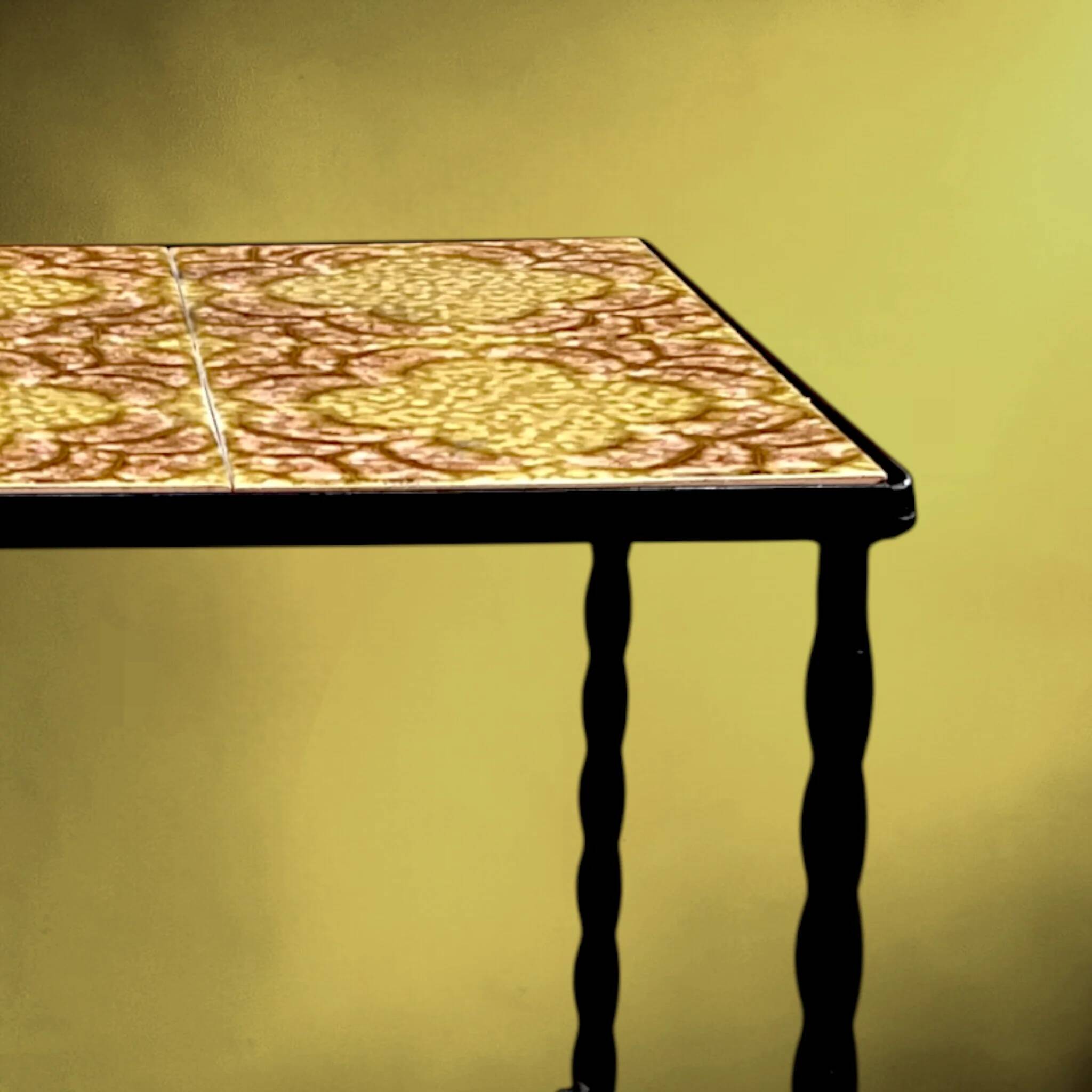 Occasional table in wrought iron and ceramic – 1960s-1970s