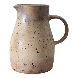 Pitcher Robert Deblander Puisaye sandstone